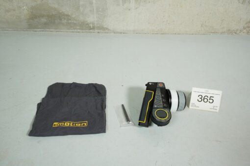 Lot: 365 - cmotion cpro one
