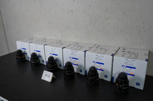 Lot: 410 - ARRI Ultra Prime Set of 6 in feet - Set 3 (16, 20, 24, 28, 32, 40) - Image 2