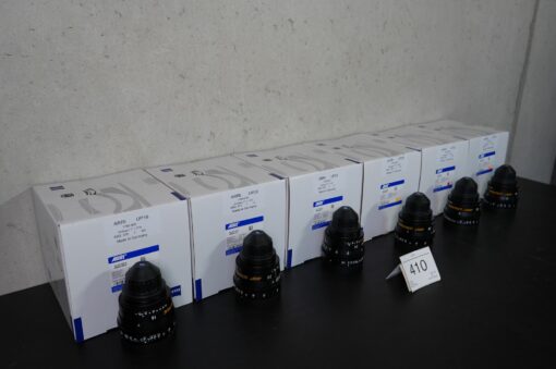 Lot: 410 - ARRI Ultra Prime Set of 6 in feet - Set 3 (16, 20, 24, 28, 32, 40) - Image 3