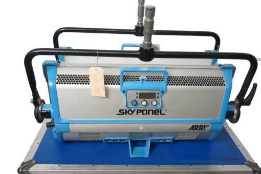 ARRI Skypanel S60C MAN Blue/Silver Set - Image 6
