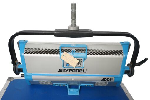 ARRI Skypanel S60C MAN Blue/Silver Set - Image 3
