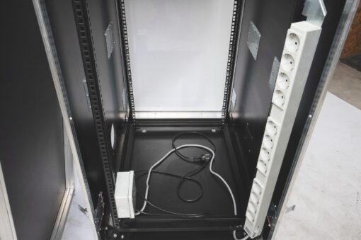 Flightcase Server/ Dimmer Rack - Image 2