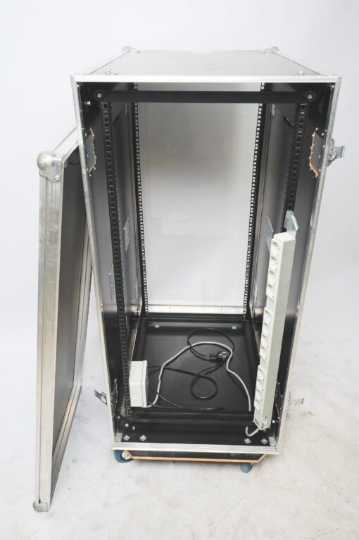 Flightcase Server/ Dimmer Rack - Image 4