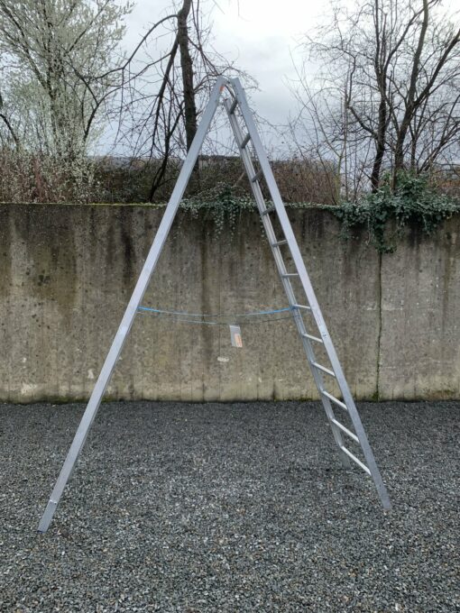 ALUMINIUM 2x12-TREADS Ladder - Image 6