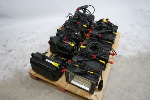 12x STRAND LIGHTING IRIS 1 - Image 2