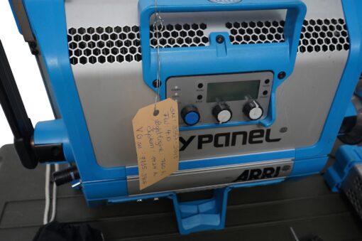 ARRI Skypanel S30C MAN Blue/Silver - Image 3