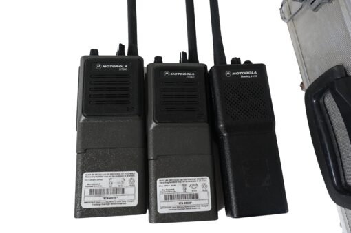 Walkie-Talkie Set 2x Motorola HT800 + 1x Motorola Radius P110 - Image 3