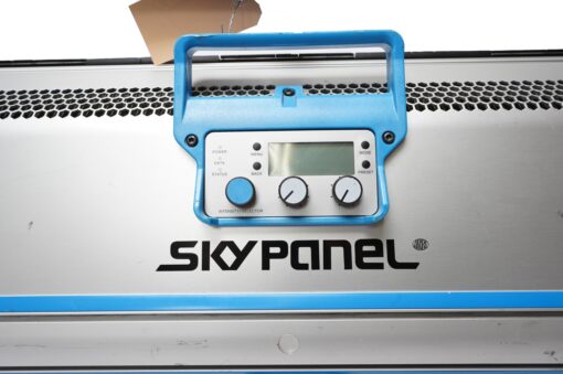 ARRI Skypanel S60C MAN Blue/Silver - Image 12